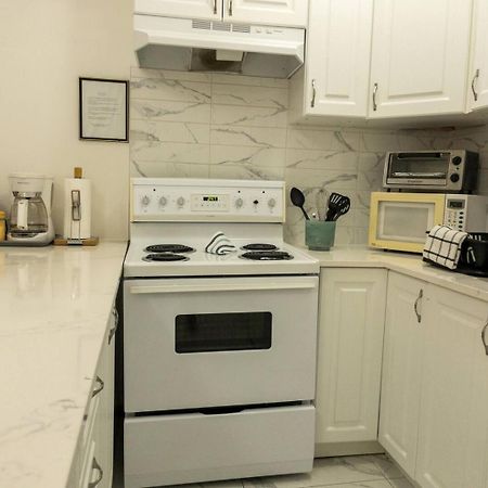 Вилла Heart Of Mtr For Memorable Experience 7Minmetro 2 Backyard Fully Equipped Монреаль Экстерьер фото